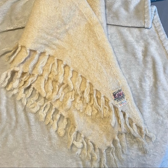 Vintage Glentana 70% Mohair Scarf | EUC OS Made in Scotland - Picture 9 of 15